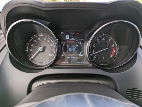 Used 2020 Jaguar F-TYPE Convertible image 21