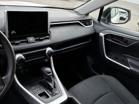 Used 2024 Toyota RAV4 LE image 11