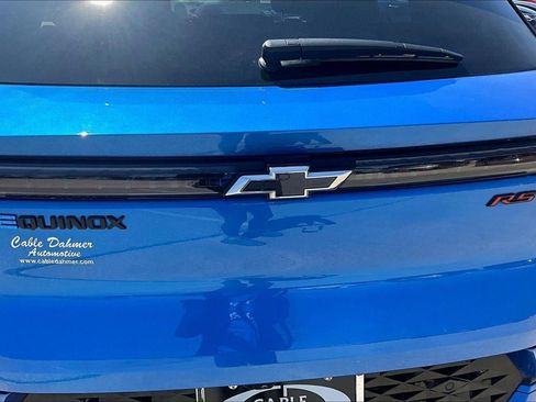 Used 2025 Chevrolet Equinox EV RS FWD image 24