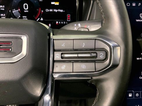 Used 2025 GMC Terrain Elevation AWD/4WD image 19