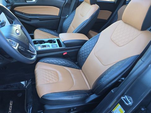 Used 2024 Ford Edge Titanium w/ Titanium Elite Package image 21