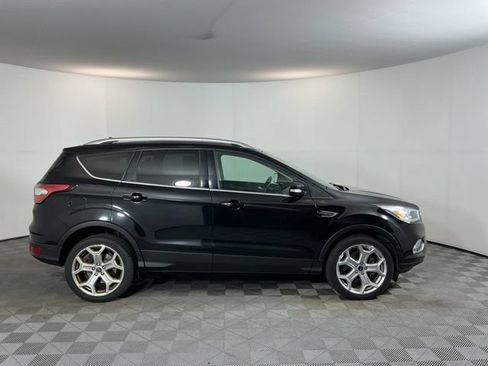 Used 2018 Ford Escape Titanium AWD/4WD image 4