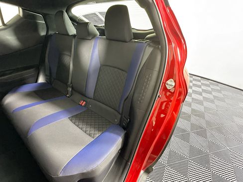 Used 2021 Toyota C-HR XLE image 26