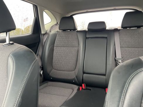 Used 2025 Kia Seltos S FWD image 31