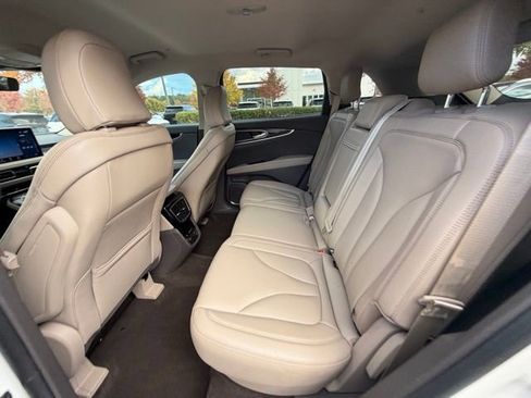 Certified 2022 Lincoln Nautilus STANDARD w/ Premium Package image 13