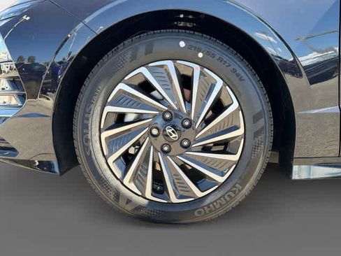 New 2026 Hyundai Sonata SEL FWD image 9