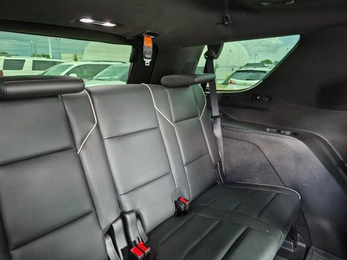 Used 2021 Cadillac Escalade Sport w/ Driver Assist Tech Package AWD/4WD image 16