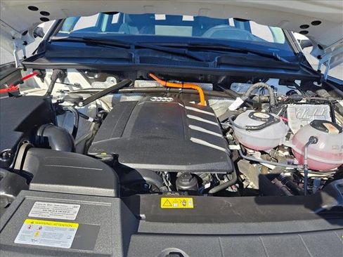 Used 2021 Audi Q5 e Prestige w/ Prestige Package image 23