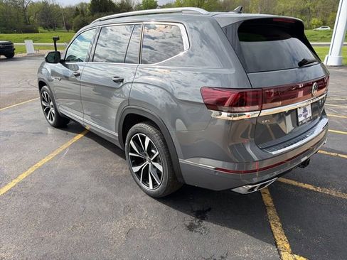 New 2026 Volkswagen Atlas SEL Premium R-Line AWD/4WD image 5
