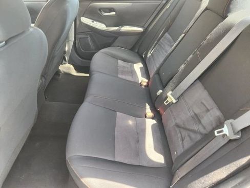 Used 2025 Nissan Sentra SR FWD image 30