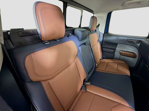 Used 2024 Ford Maverick Lariat FWD image 29