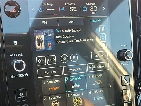 Used 2025 Subaru Forester Touring image 18