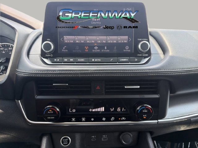 Used 2023 Nissan Rogue SV FWD image 20