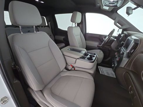 Used 2022 Chevrolet Silverado 1500 LT AWD/4WD image 32