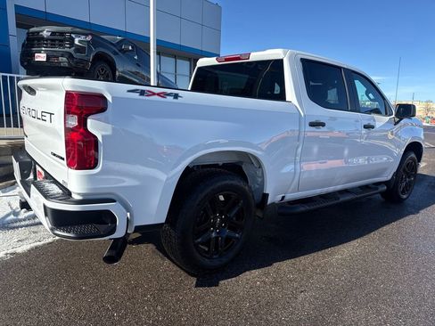 Used 2026 Chevrolet Silverado 1500 Custom w/ Turbomax Blackout Package image 5