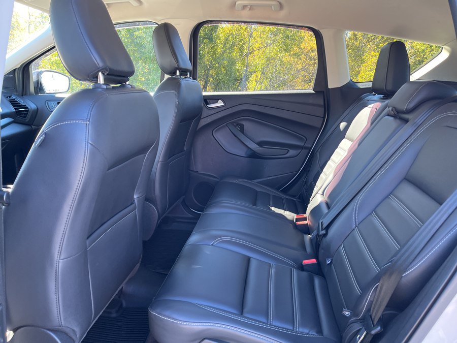 Used 2019 Ford Escape SEL AWD/4WD image 6