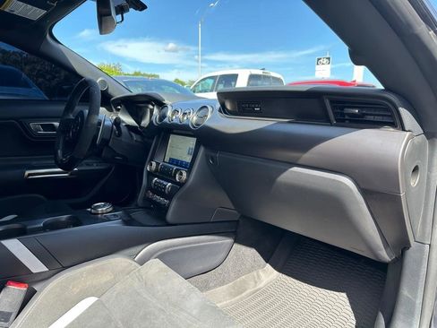 Used 2021 Ford Mustang Shelby GT500 w/ Technology Package image 28