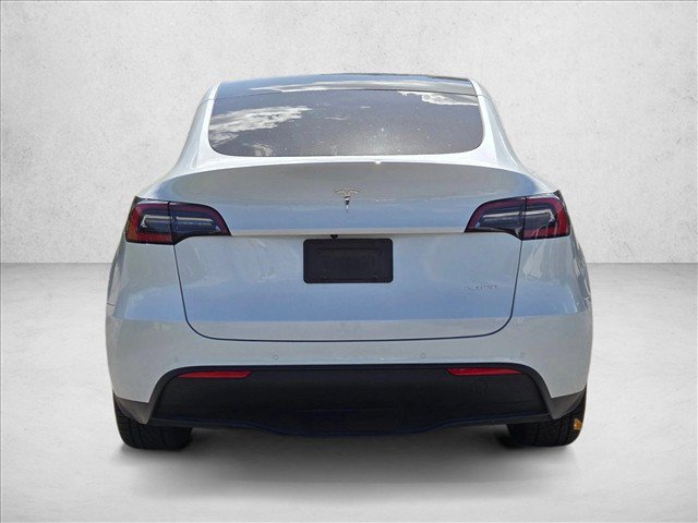 Used 2021 Tesla Model Y Long Range AWD/4WD image 6