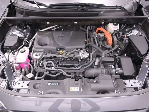 Used 2025 Toyota RAV4 XLE Premium w/ Weather Package AWD/4WD image 17