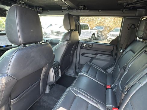 Certified 2025 Ford Bronco Outer Banks AWD/4WD image 30
