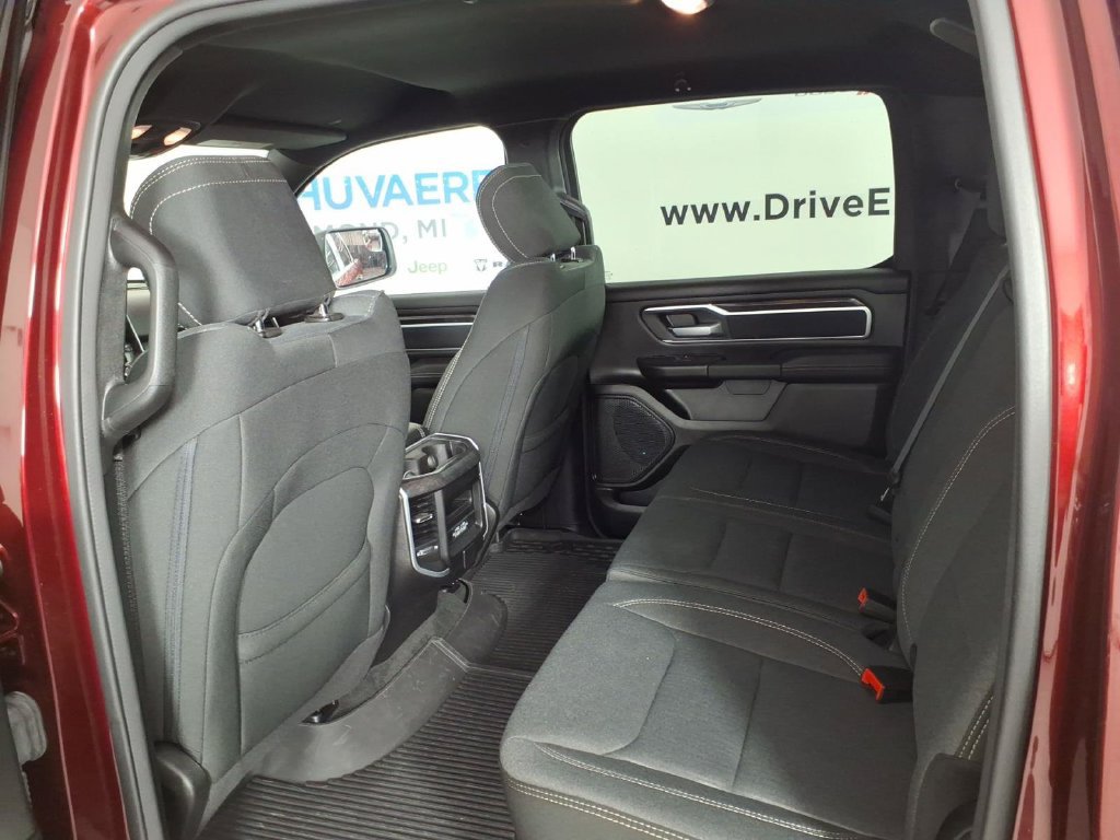 Used 2023 RAM 1500 Big Horn AWD/4WD image 9