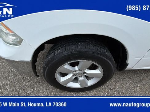 Used 2013 RAM 1500 Classic SLT w/ Premium Display Pkg RWD image 11