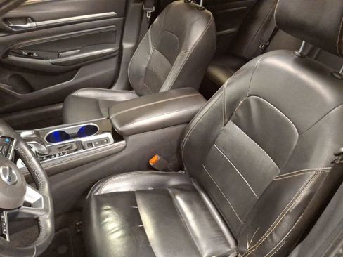 Used 2020 Nissan Altima 2.5 Platinum image 18