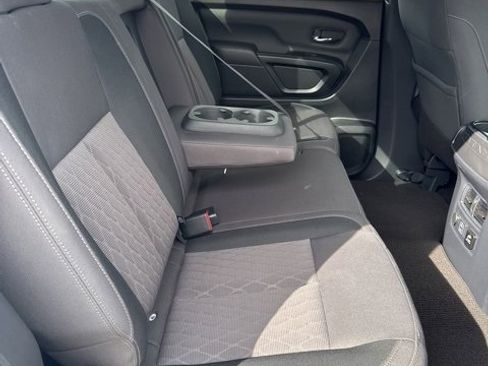 Certified 2024 Nissan Titan SV w/ SV Convenience Package image 21