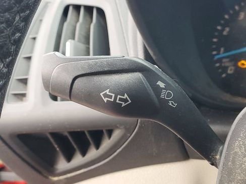 Used 2015 Ford Transit Connect Titanium FWD image 17