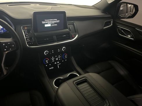 Used 2024 Chevrolet Tahoe RST w/ RST Performance Edition AWD/4WD image 35