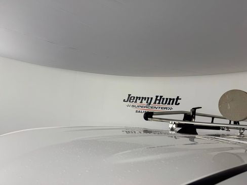 Used 2023 Toyota Tacoma SR image 4