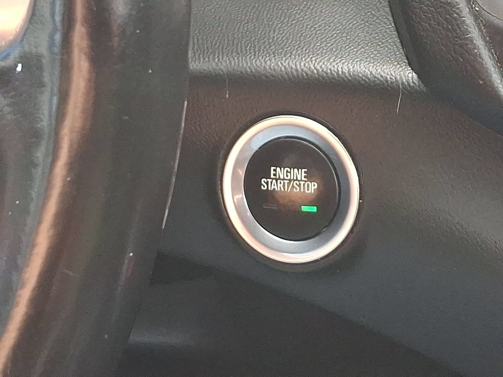 Used 2020 GMC Terrain SLE w/ Driver Convenience Package AWD/4WD image 23