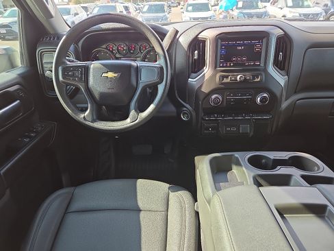 Used 2024 Chevrolet Silverado 2500 W/T w/ WT Convenience Package image 13