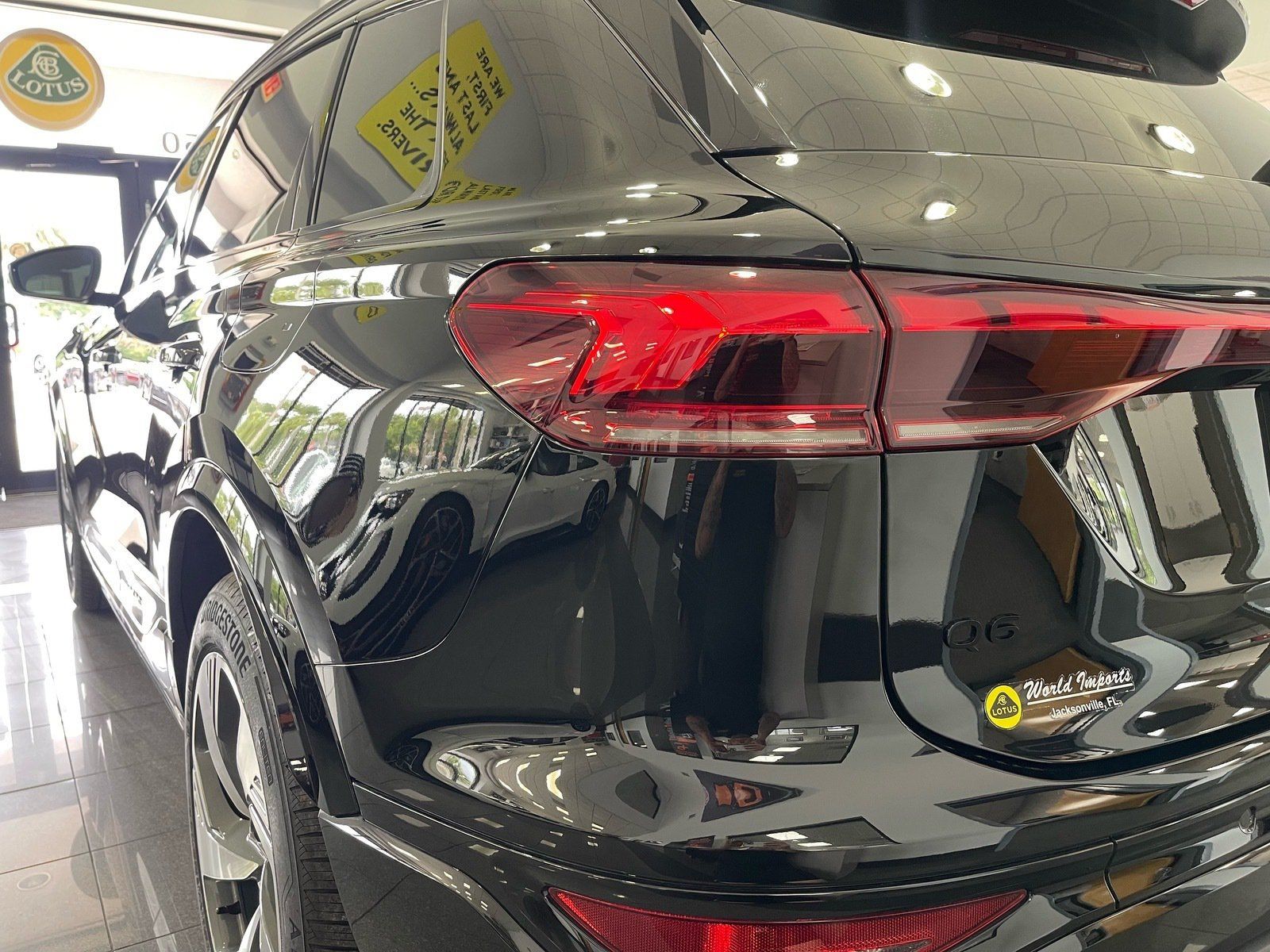 Used 2025 Audi Q6 e-tron Premium Plus w/ Premium Plus AWD/4WD image 15