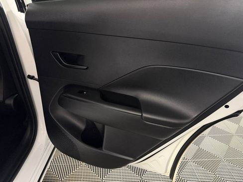 Used 2024 Hyundai Kona SEL FWD image 31