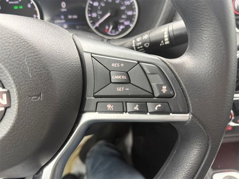 Used 2024 Nissan Sentra SV image 34