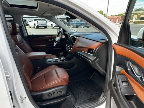 Used 2018 Chevrolet Traverse High Country image 28