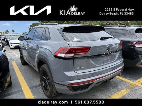 Used 2023 Volkswagen Atlas Cross Sport SEL R-Line AWD/4WD image 8