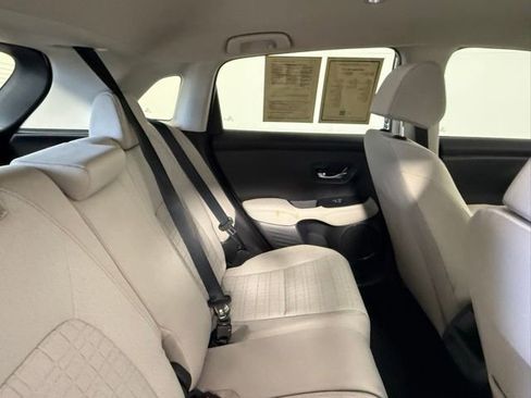 Used 2024 Honda HR-V LX image 42