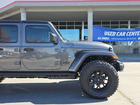 New 2026 Jeep Gladiator Sport AWD/4WD image 12