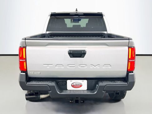 New 2026 Toyota Tacoma SR AWD/4WD image 5