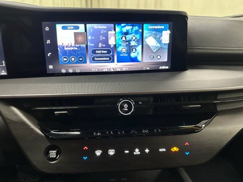 Used 2026 Nissan Murano SV AWD/4WD image 37