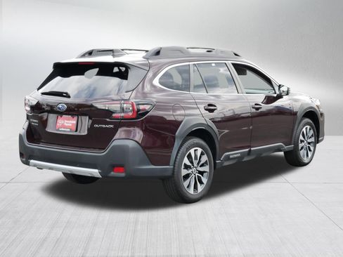 Used 2024 Subaru Outback Limited AWD/4WD image 7