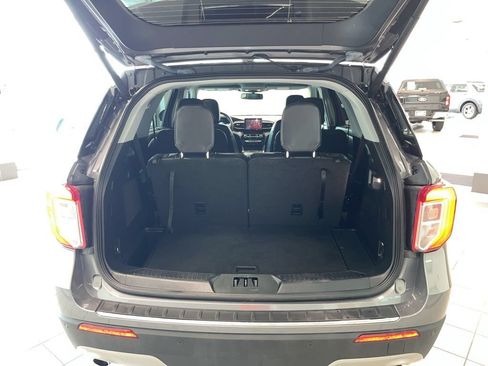 Used 2022 Ford Explorer Limited AWD/4WD image 14