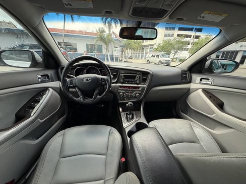 Used 2012 Kia Optima EX FWD image 15