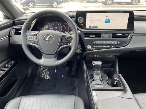 Used 2023 Lexus ES 350 w/ Premium Package image 12