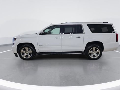 Certified 2017 Chevrolet Suburban Premier image 7
