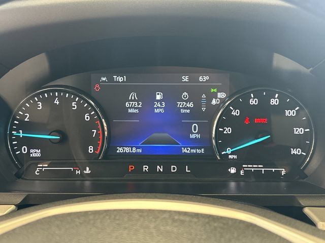 Used 2023 Ford Explorer XLT w/ Equipment Group 202A AWD/4WD image 37