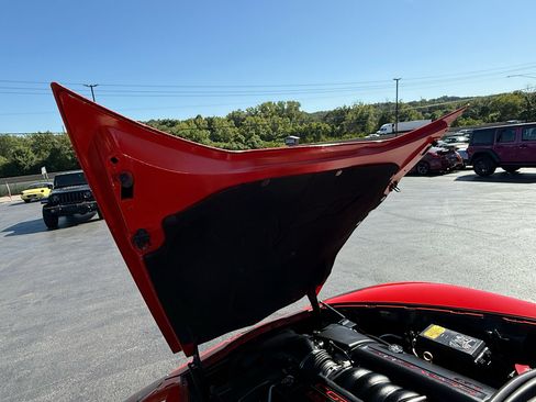 Used 2012 Chevrolet Corvette Grand Sport image 32