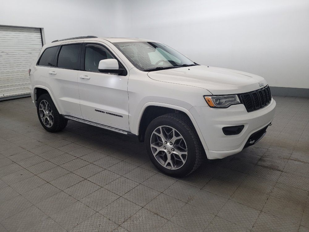 Used 2019 Jeep Grand Cherokee Overland AWD/4WD image 11